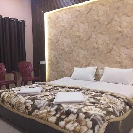 Radhe Krishna Villa Dhanwar Экстерьер фото
